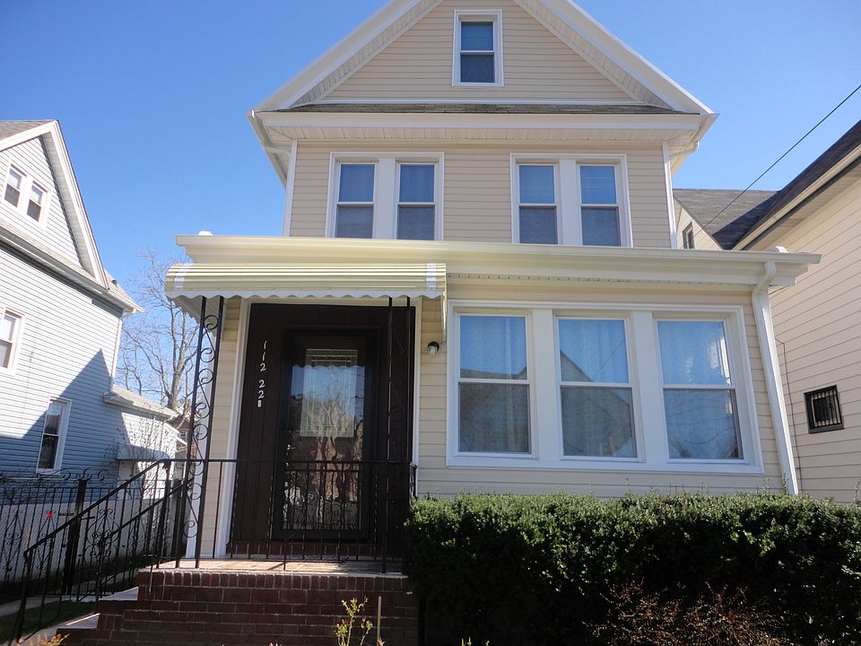 1st image of 11222 93rd Ave