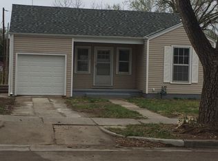 908 S 9th St, Salina, KS 67401