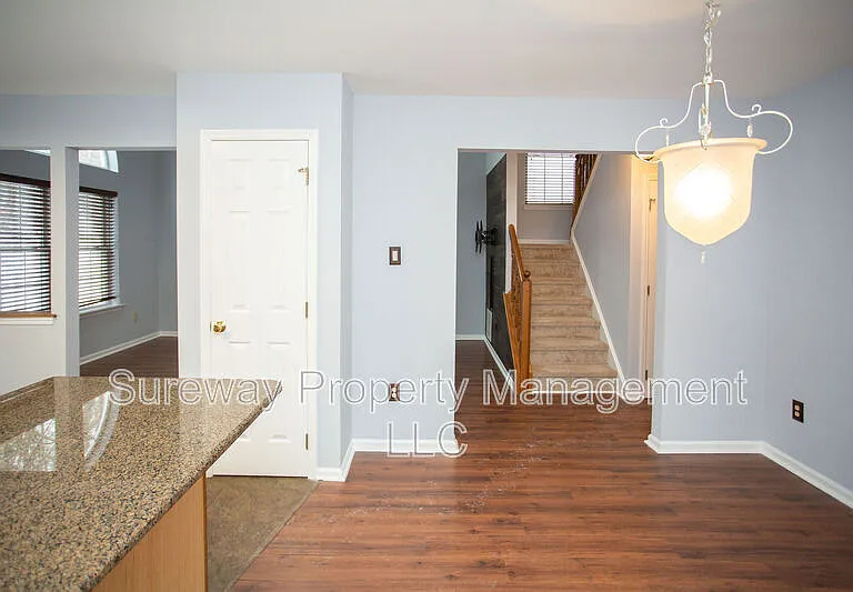 51 Meadow Ct — Photo 17
