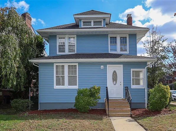 115 N Corona Avenue, Valley Stream, NY 11580