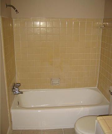 3rd image of 2240 Mimosa Dr APT 12