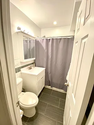 Rented by Douglas Elliman | media 10