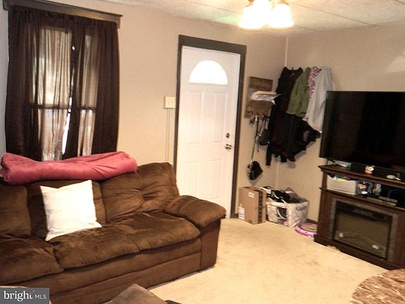 5th image of 614 Maryland Ave