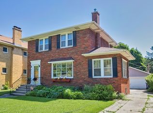 1339 N Jackson St, Waukegan, IL 60085