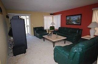 4th image of 636 Alexis Cir