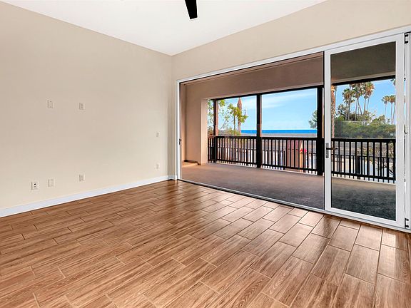 Ocean view! Ocean close!