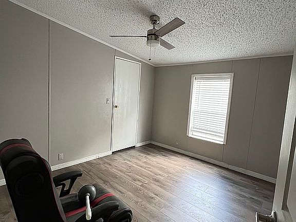 2nd image of 656 Arrow Ln