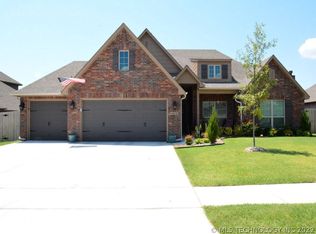 4612 N Narcissus Ave, Broken Arrow, OK 74012