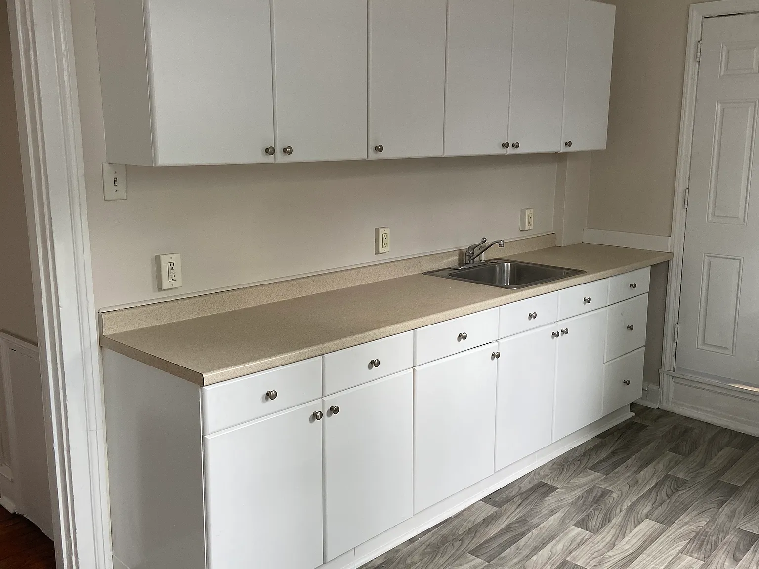 1 bed, 650 sqft, $1,175 — Photo 2