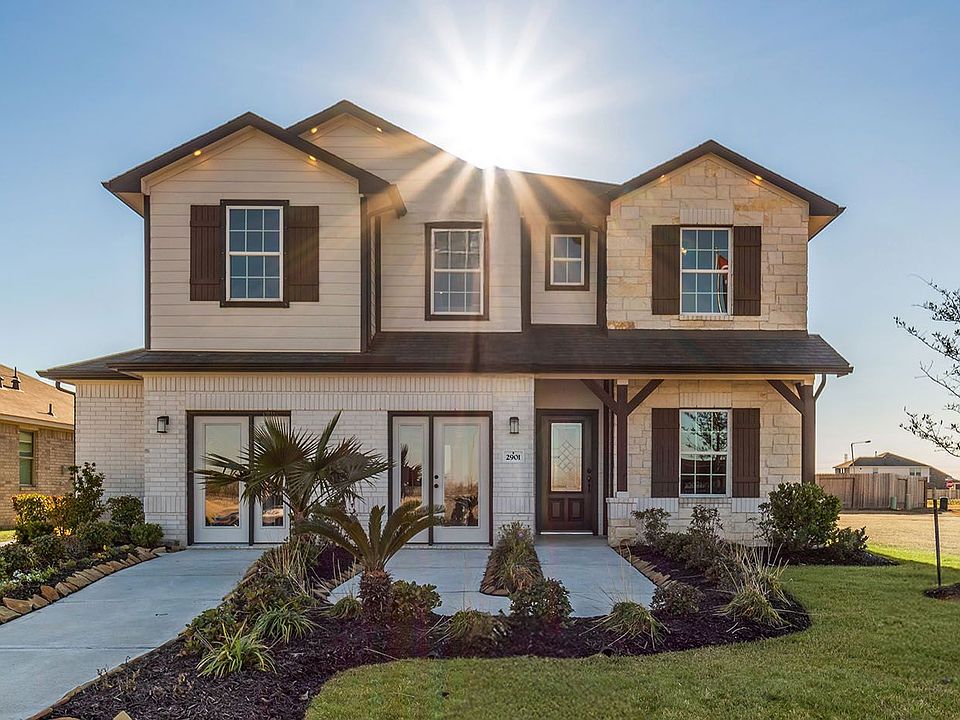 Pearlbrook by CastleRock Communities