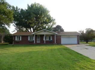 2226 Viking Rd, Grand Island, NE 68803