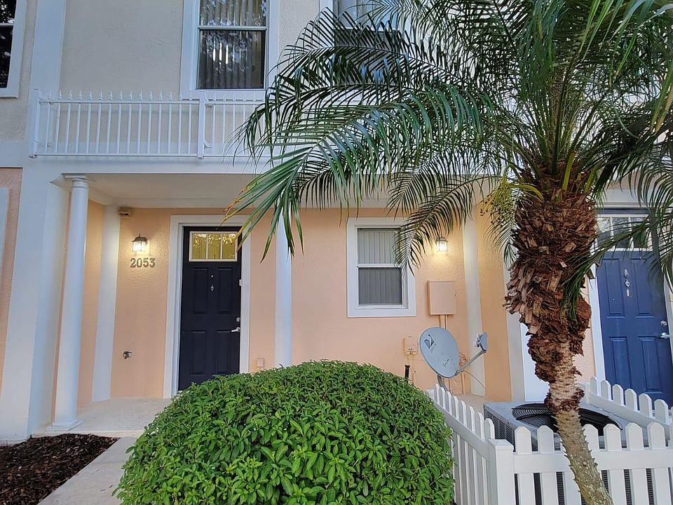 1st image of 2053 Grand Oak Dr