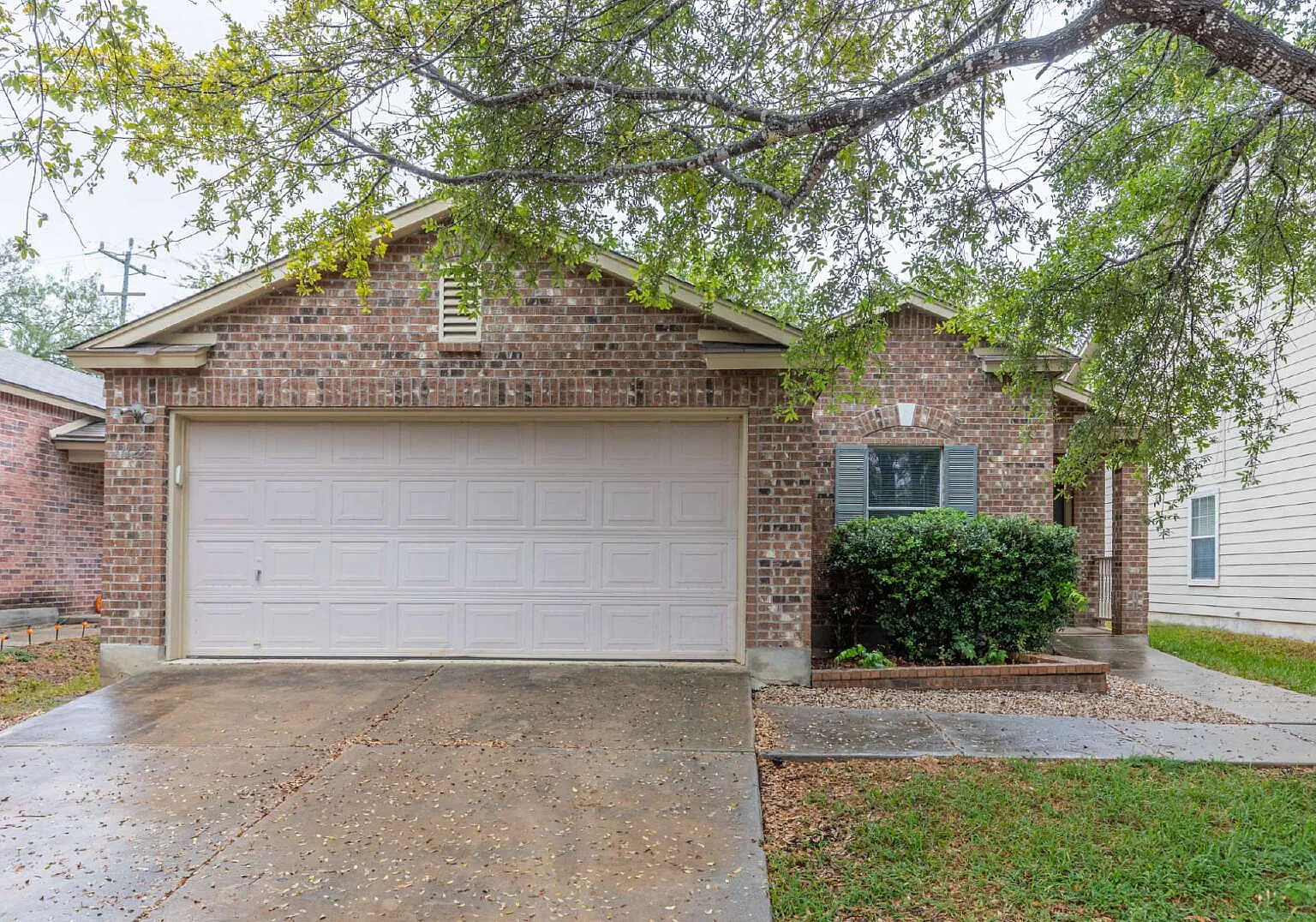 3 bed, 2.0 bath, 1434 sqft, $1,550 — Photo 1
