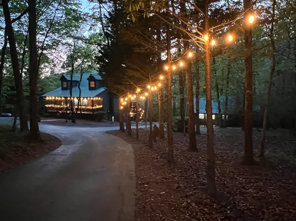 144 Horse Range Pl #100, Cleveland, GA 30528