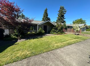 3665 Elwing Ave, Eugene, OR 97401