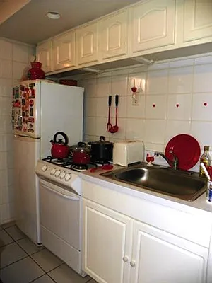 Sold by Velsor Realty | media 15