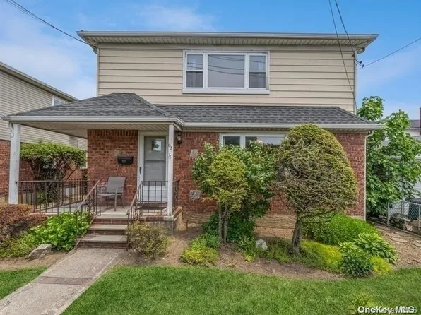 83 Gibson Boulevard, Valley Stream, NY 11581