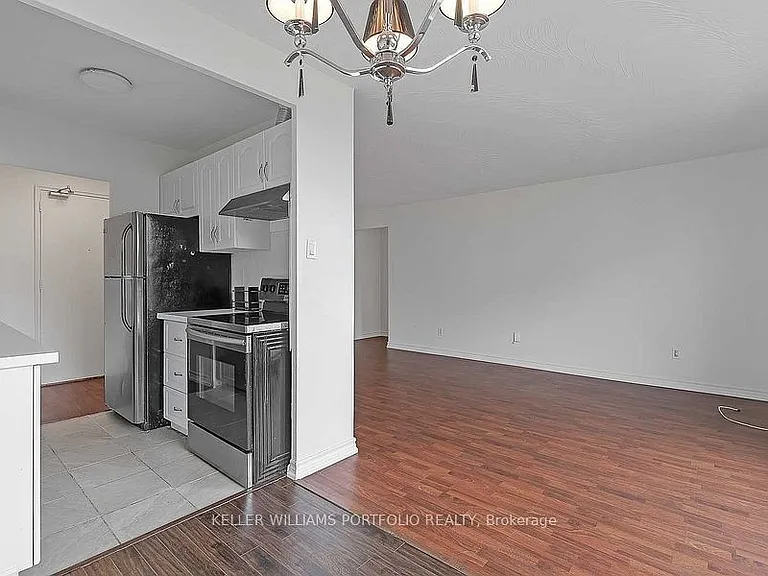 921 Midland Ave #704 — Photo 11