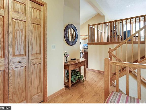 3rd image of 250 126th Ln NW