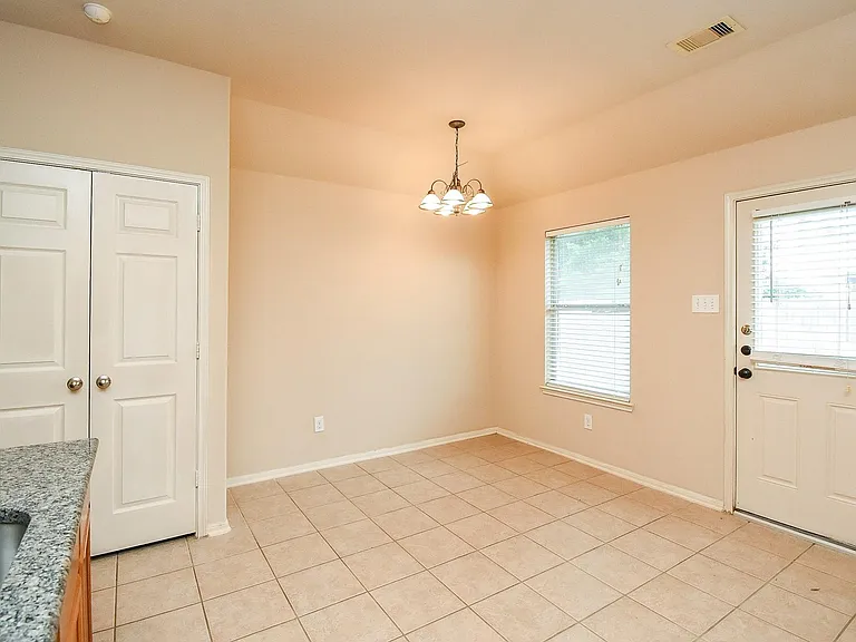 20615 Maple Rain Ct — Photo 11