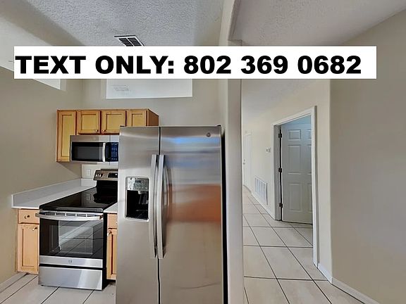 5th image of 1081 Saxon Blvd