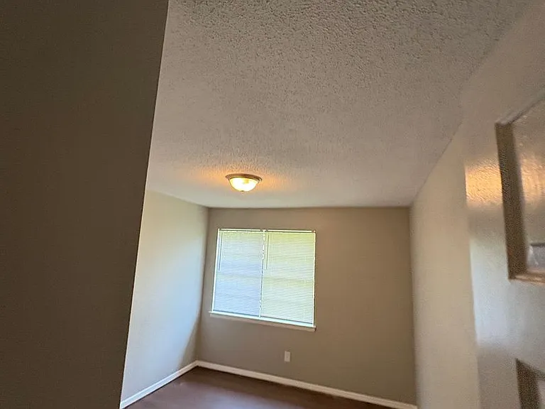 5252 Scottsdale Ave — Photo 12