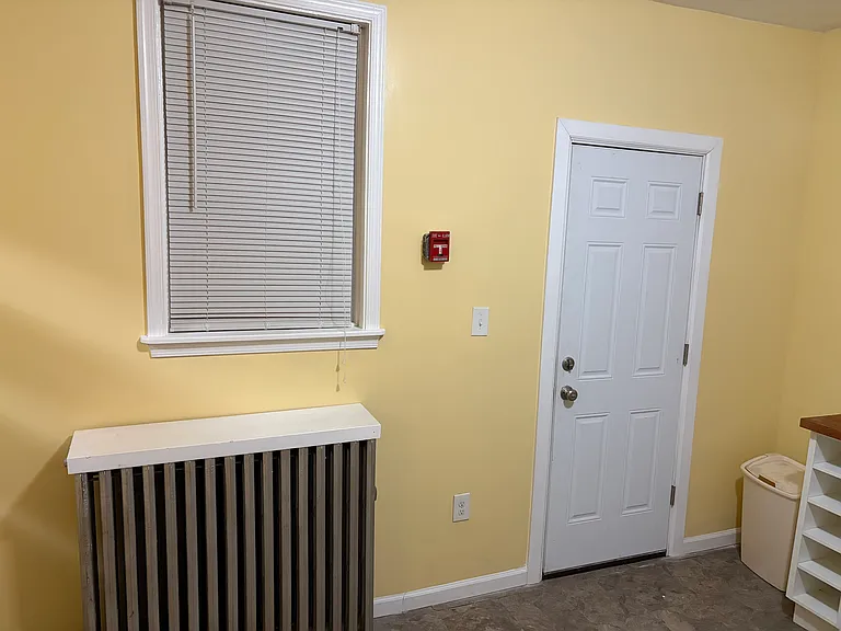 2041 W Tioga St #1 — Photo 14