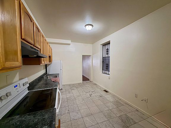 2nd image of 2244 N 12th St