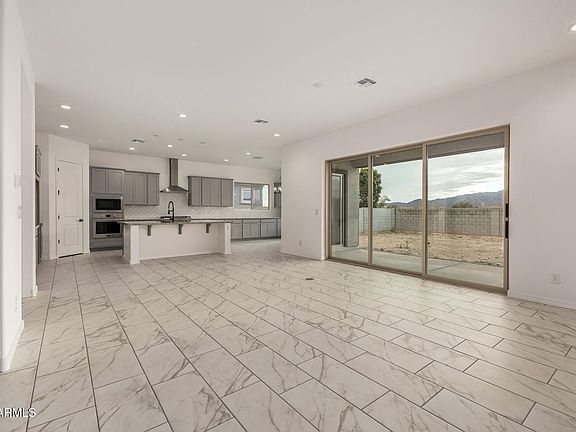 5th image of 6632 N 190th Drive