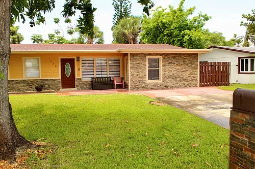 1558 NE 30th St Photo 1 1558 NE 30th St Photo 1