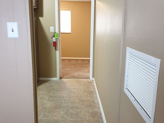 5th image of 1221 W Parkway Ave APT 1