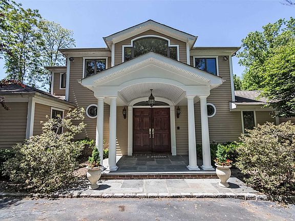 2nd image of 25 Cherry Ln