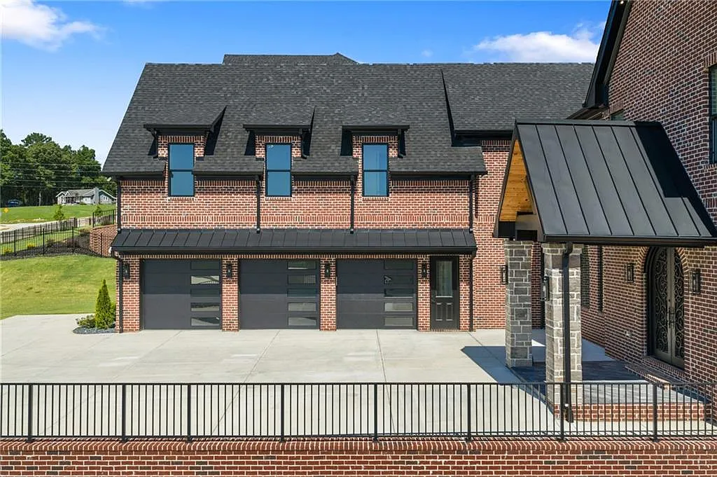 5 bed, 7.0 bath, 10273 sqft, $12,000 — Photo 4