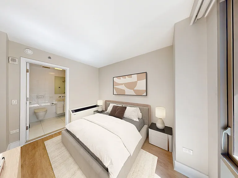 237 E 34th St #1502 — Photo 2