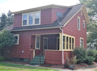 105 S Walnut St, Dallastown, PA 17313