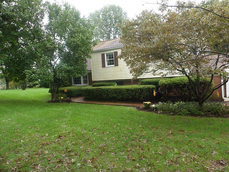 For Sale: 1315 Greentree Ln, West Chester, PA 19380