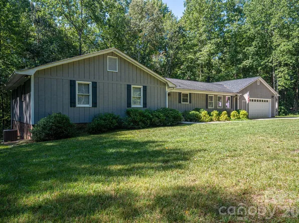 3170 Asbury Church Rd, Lincolnton, NC 28092