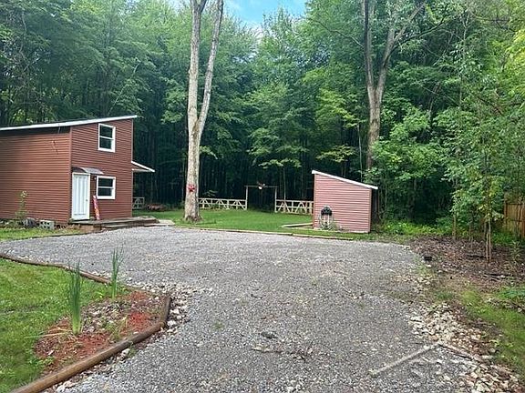 5th image of 4770 N Water Rd