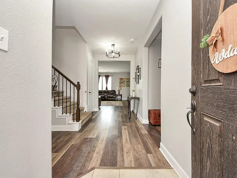 3705 Banbury Ln — Photo 7