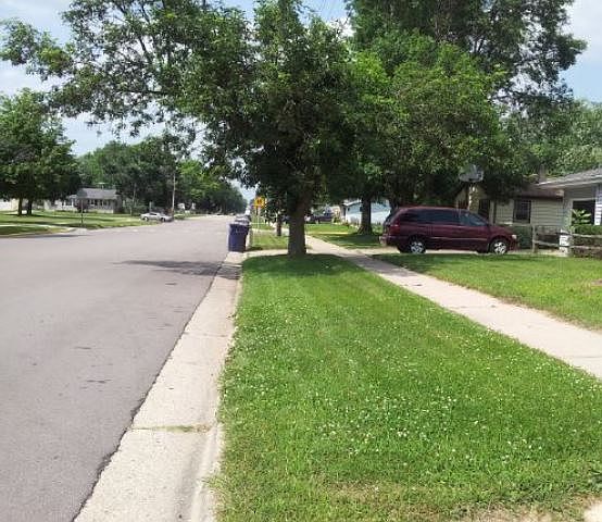 1st image of 1817 S Oakhill Ave