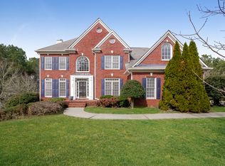 170 Ridgewood Dr, Fayetteville, GA 30215