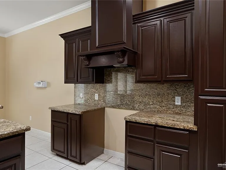 3404 Flamingo Ave — Photo 8