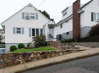 18 Parkview Rd, Everett, MA 02149