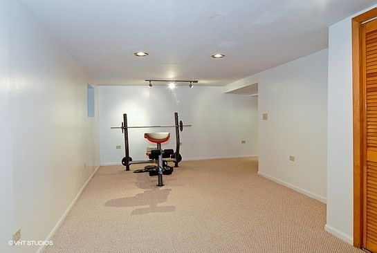 2nd image of 206 Washington Blvd