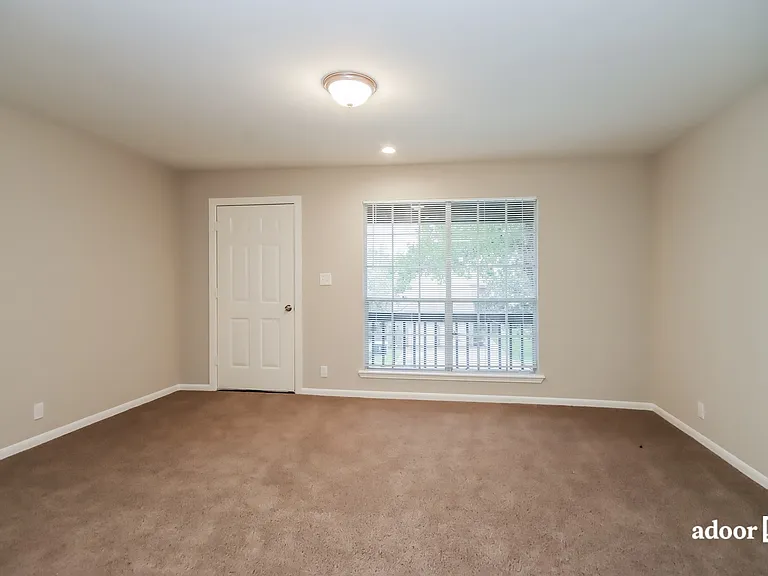 11414 Twain Dr — Photo 12