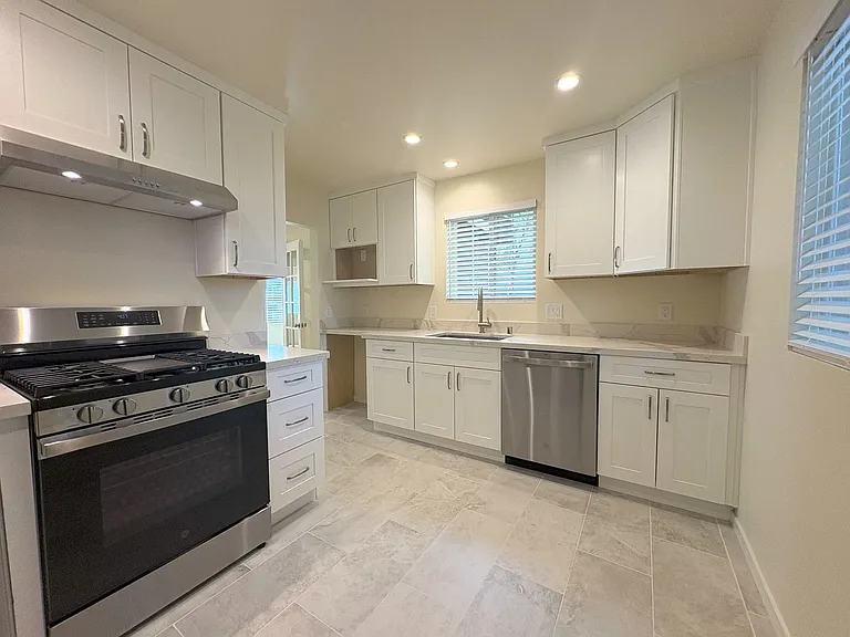 Cozy Cottage in Palo Alto Fully Renovated — Photo 16