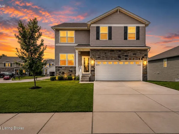 8016 Cedar Meadows Ln, Louisville, KY 40229