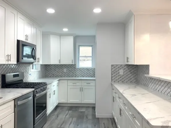 500 Vanderbilt Ave #2, Staten Island, NY 10304