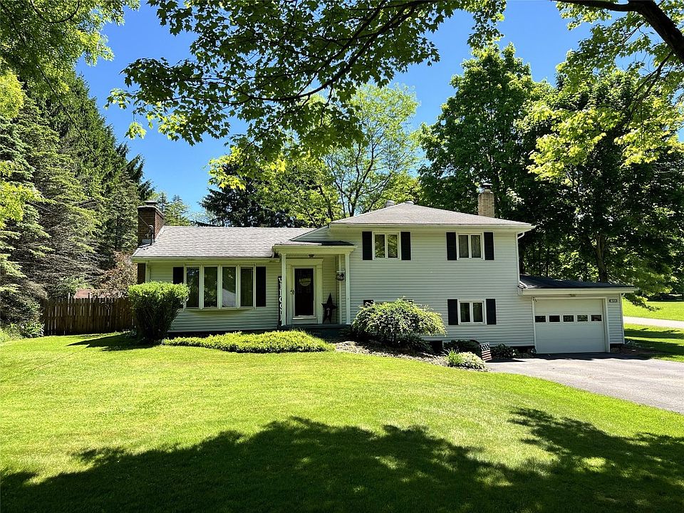 1st image of 15842 Wagner Dr