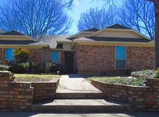 1213 Eastfield Dr, Mansfield, TX 76063